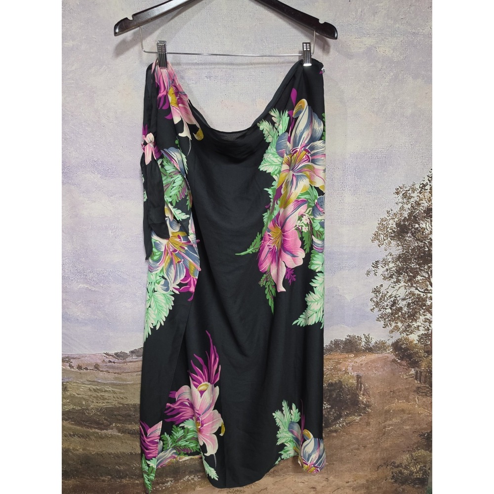 Walter Baker Paradise Sarong Grand Magnolia Floral Print Cover Up O/S